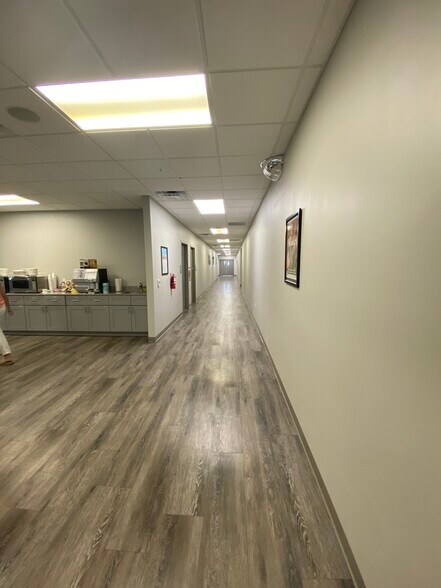 More Photos Of 8600 Astronaut Blvd, Cape Canaveral Office For Lease