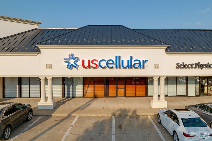 More Photos Of 8255 N Rockwell Ave, Oklahoma City Unknown For Lease