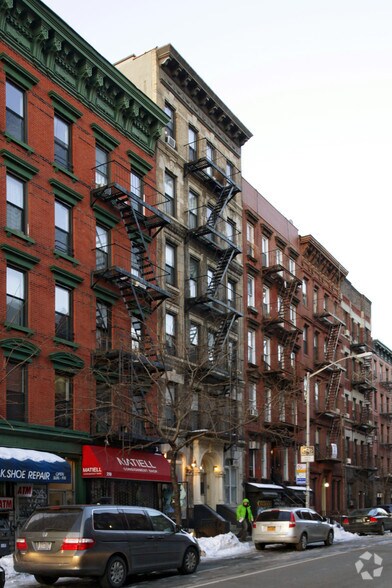 More Photos Of 348 E 9th St, New York Apartments For Lease