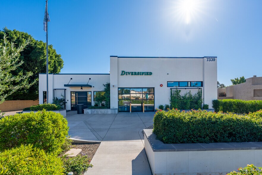 Primary Photo Of 7339 E McDonald Dr, Scottsdale Office For Sale