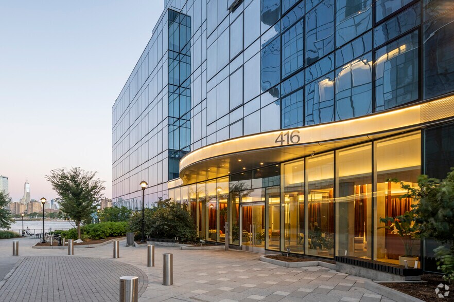 More Photos Of 416 Kent Ave, Brooklyn Apartments For Lease