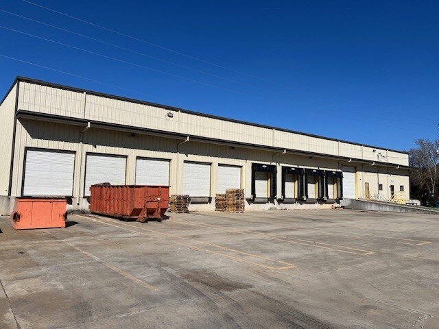 Primary Photo Of 164 Windy Hill Rd, Tifton Warehouse For Lease
