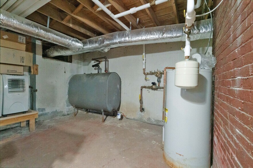 More Photos Of 6 Hampton Rd, Exeter Medical For Sale