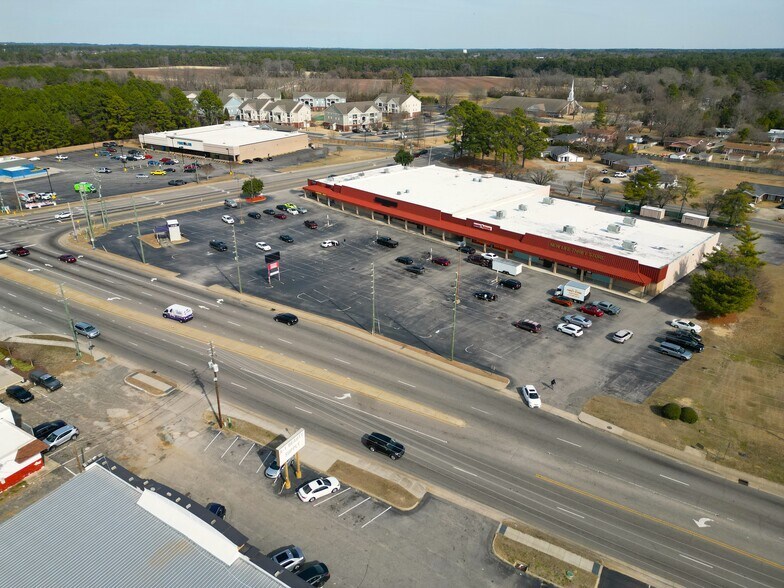 More Photos Of 101 S Reilly Rd, Fayetteville Freestanding For Sale