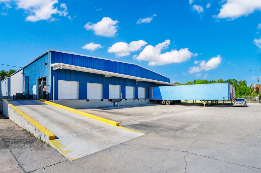 Primary Photo Of , Leesburg Industrial For Sale