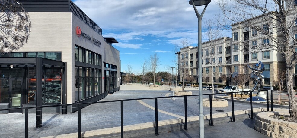 More Photos Of 6560 John Hickman Pky, Frisco Storefront For Lease