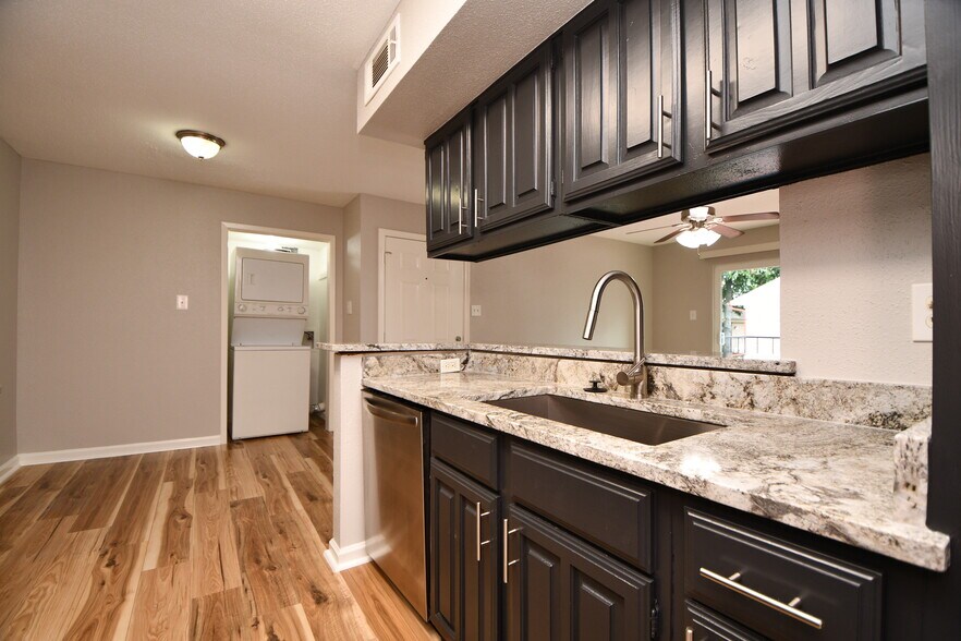 More Photos Of , Houston Multifamily For Sale