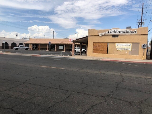 More Photos Of 301 Heffernan Ave, Calexico Office For Lease