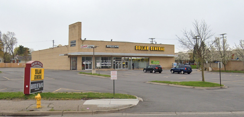 Primary Photo Of 50 Ecorse Rd, Ypsilanti Storefront For Lease