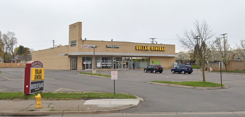 More Photos Of 50 Ecorse Rd, Ypsilanti Storefront For Lease