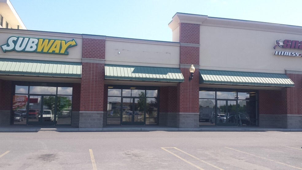 Primary Photo Of 2707 W Broadway Ave, Moses Lake Storefront For Lease