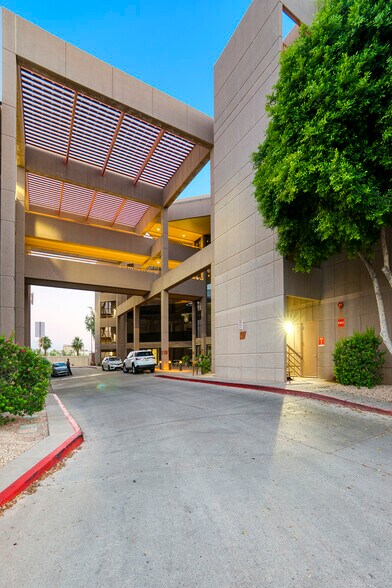 More Photos Of 1331 N 7th St, Phoenix Medical For Lease