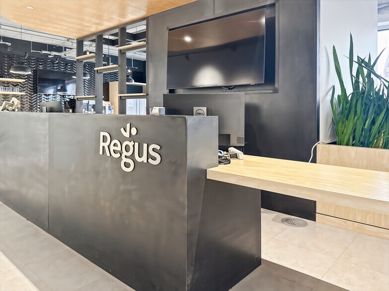 More Photos Of 685 Centre St SW, Calgary Coworking Space