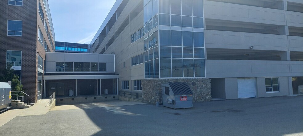 More Photos Of 48 Dunham Rd, Beverly Office For Lease