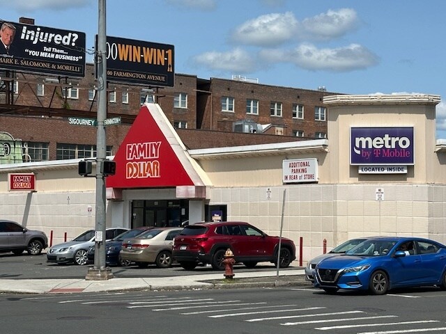 More Photos Of 190 Farmington Ave, Hartford Storefront Retail Office For Sale
