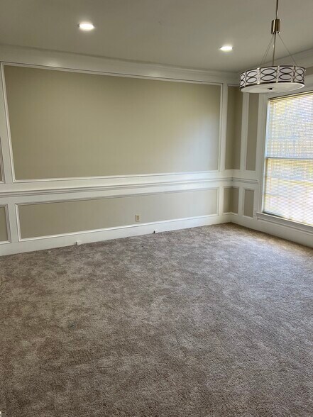 More Photos Of 1520 Pine Log Rd, Conyers Office For Lease