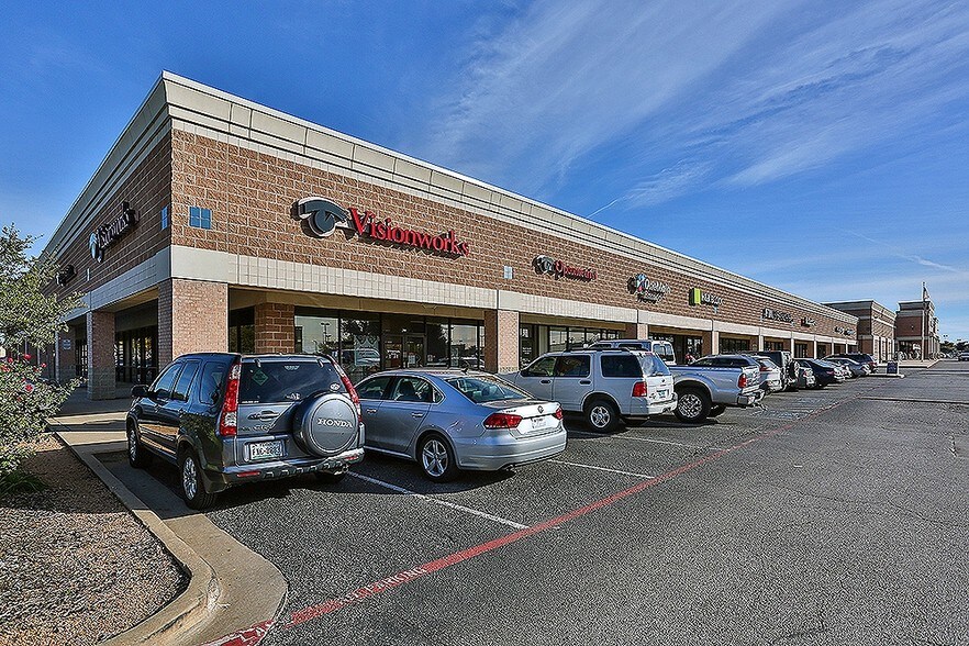 More Photos Of 8428 Denton Hwy, Watauga Unknown For Lease