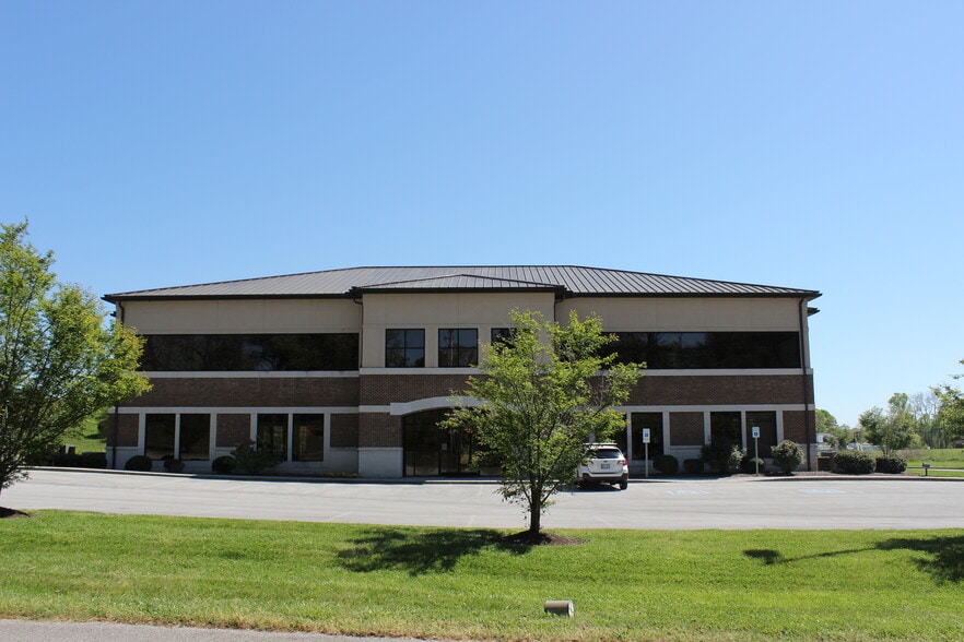 More Photos Of 550 Town Creek Rd, Lenoir City Medical For Lease