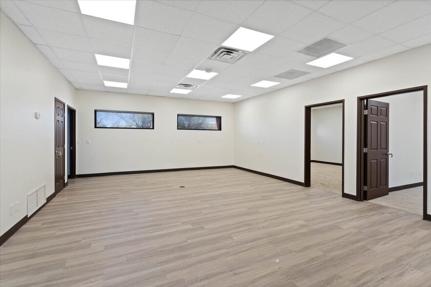 More Photos Of 7530 E Nonchalant Ave, Carefree Medical For Sale