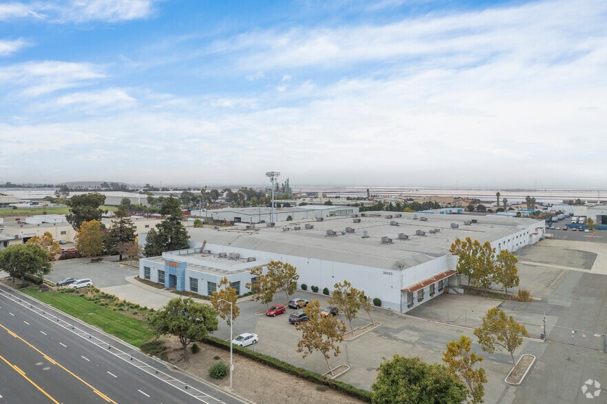 More Photos Of 38083 Cherry St, Newark Manufacturing For Sale