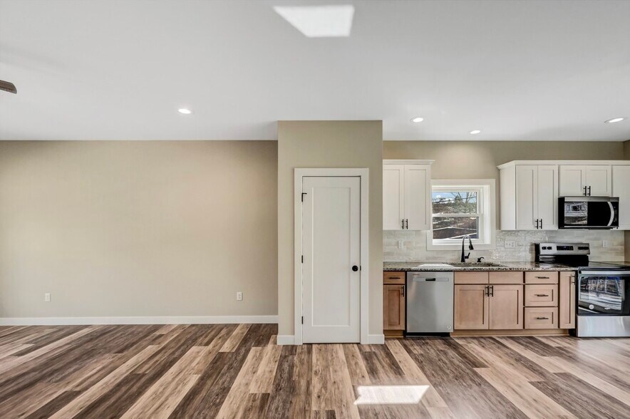 More Photos Of , Scranton Multifamily For Sale