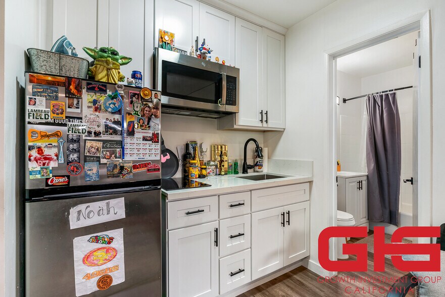 More Photos Of 259 N Euclid Ave, Pasadena Apartments For Sale