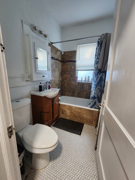 More Photos Of 3408 Stevens Ave S, Minneapolis Apartments For Sale