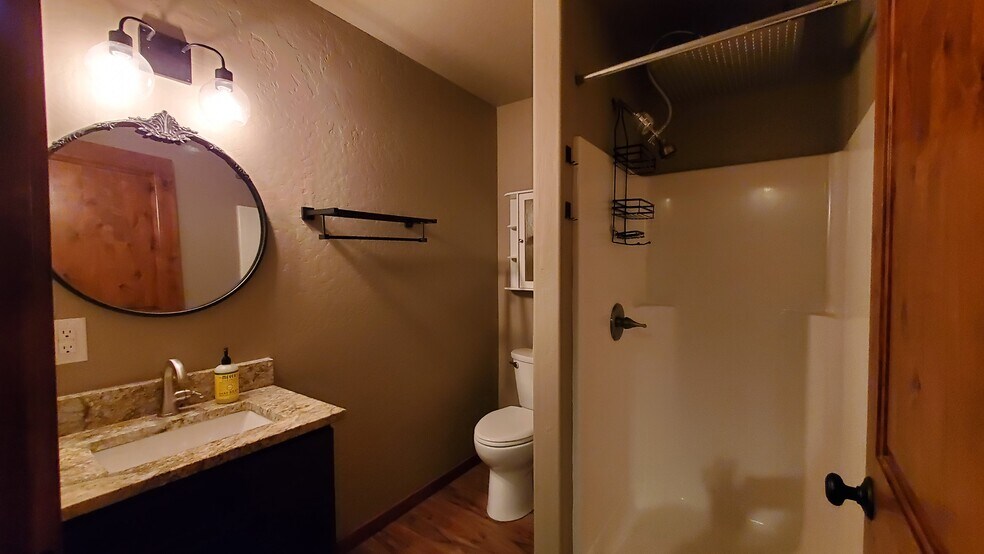 More Photos Of 4547 W Seltice Way, Coeur d'Alene Light Manufacturing For Lease