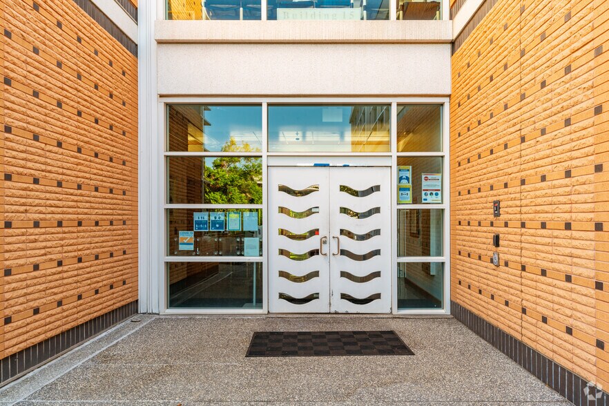 More Photos Of 345 Middlefield Rd, Menlo Park Office For Sale