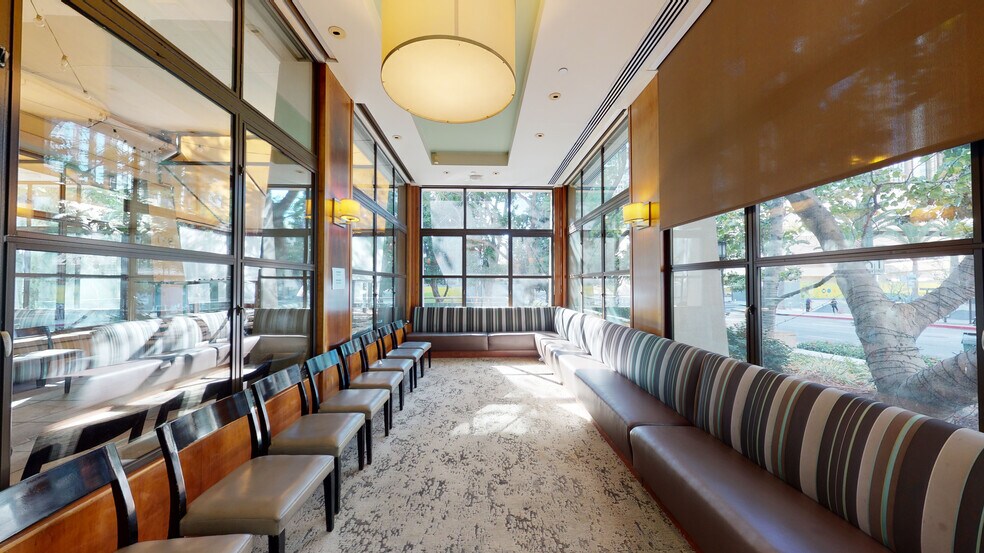 More Photos Of 700 W 5th St, Los Angeles Storefront For Lease