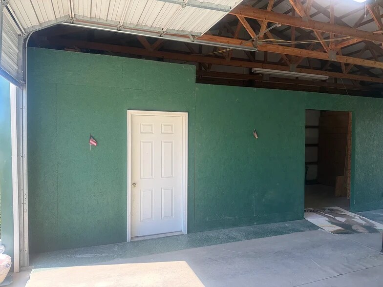More Photos Of 16898 State Highway 205, Terrell Industrial For Lease