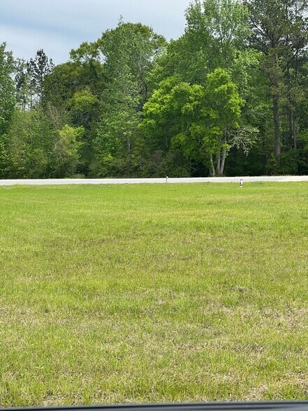 More Photos Of 960 S US Highway 69, Huntington Land For Sale