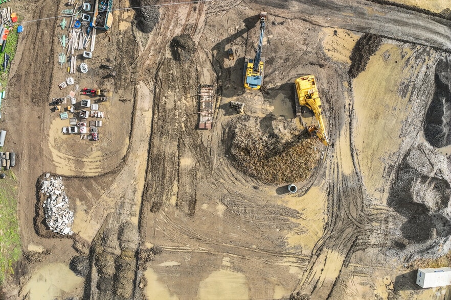 More Photos Of Rickenbacker South, Lockbourne Land For Sale