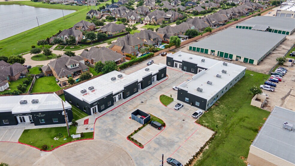 More Photos Of 26605 Cook Field Rd, Katy Loft Creative Space For Lease