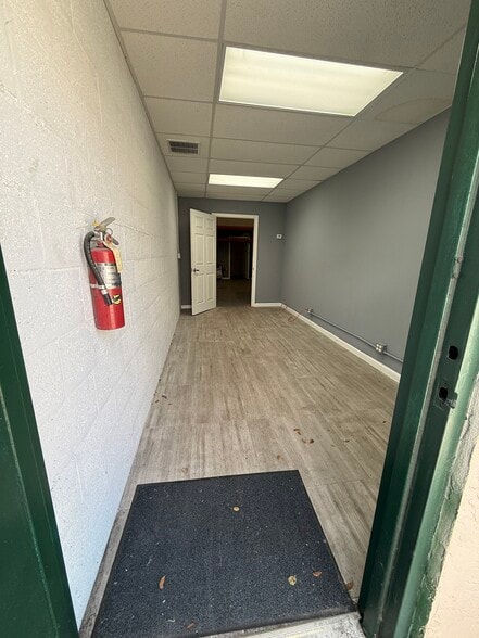 More Photos Of 1791 Blount Rd, Pompano Beach Warehouse For Sale