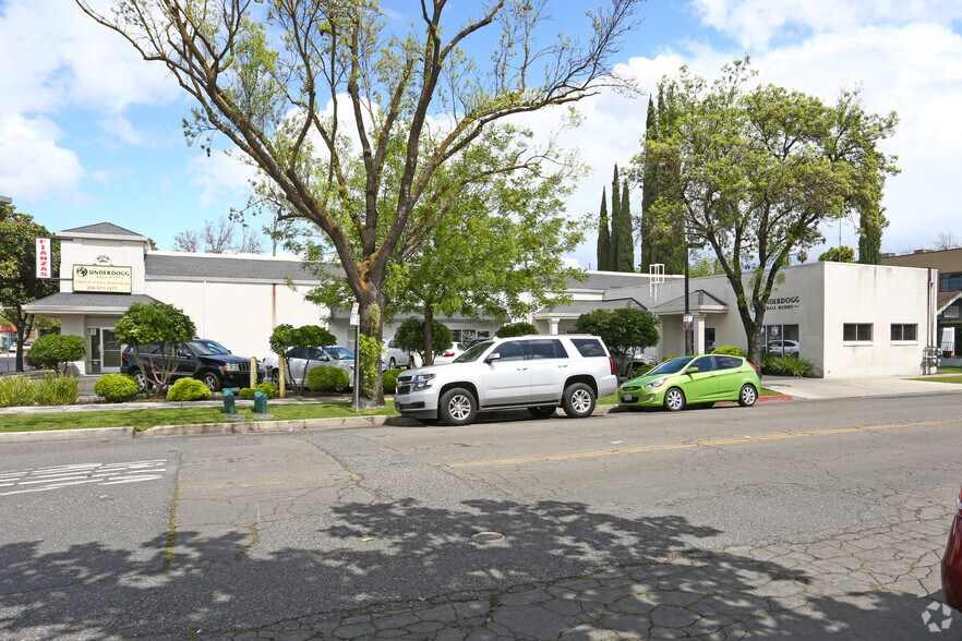 More Photos Of 1308 H St, Modesto Office For Lease
