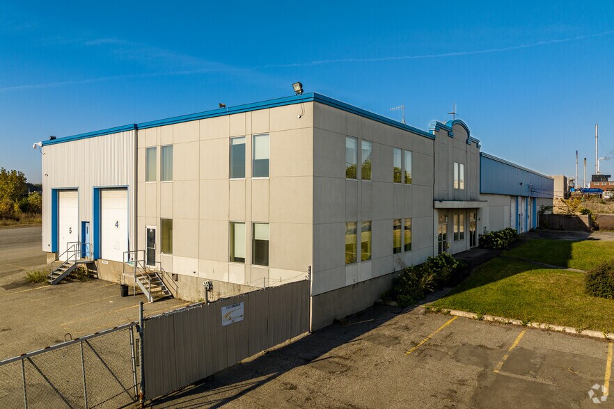 More Photos Of 460 Av Marien, Montréal-Est Warehouse For Sale