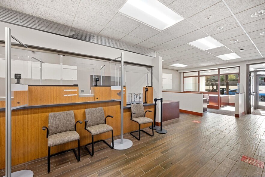 More Photos Of 1847-1855 Massachusetts Ave, Cambridge General Retail For Sale