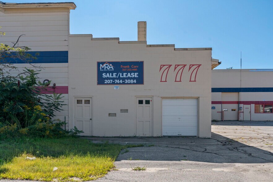 Primary Photo Of 777-785 Main St, Lewiston Warehouse For Lease