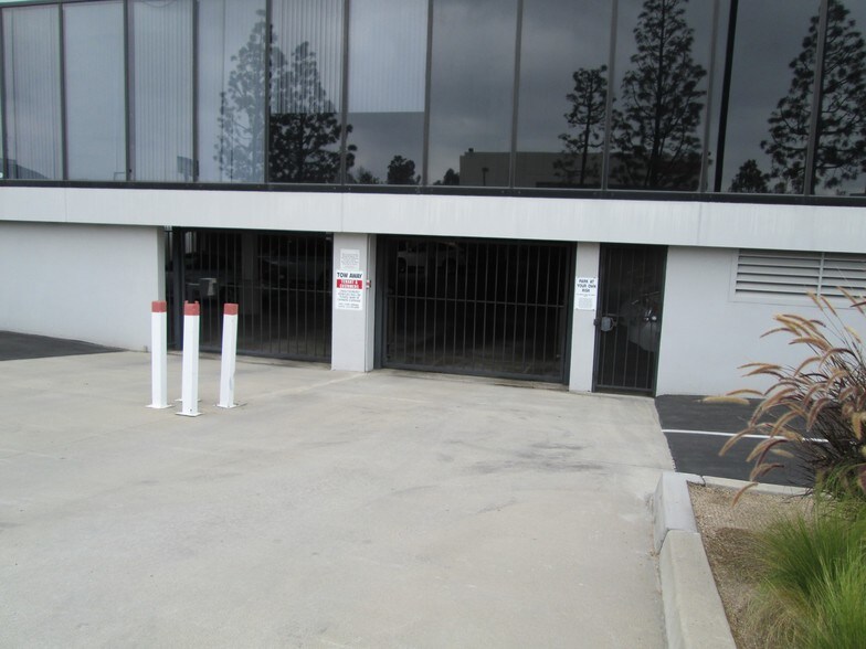More Photos Of 9750 Miramar Rd, San Diego Office For Sale