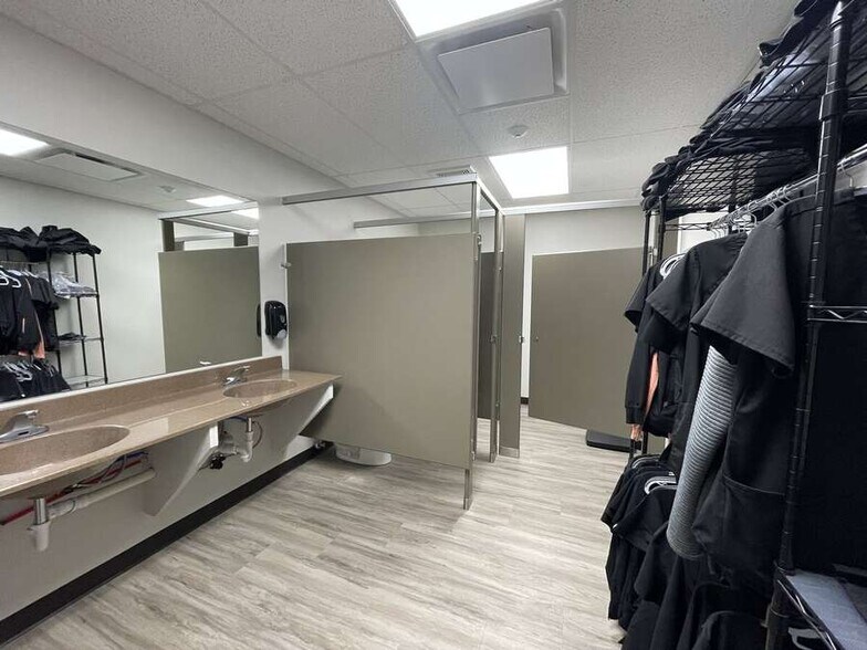 More Photos Of 934 I St, Burwell Medical For Sale