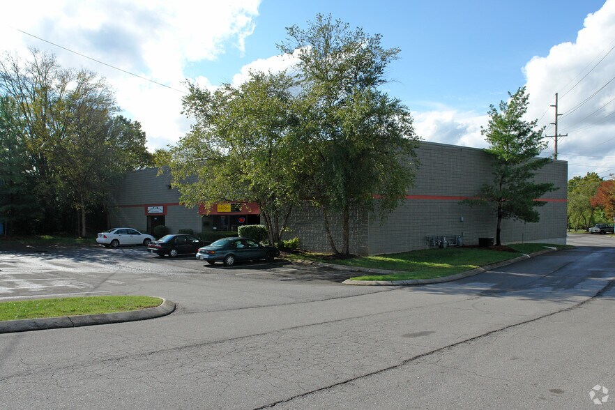 More Photos Of 1205 Antioch Pike, Nashville Warehouse For Lease