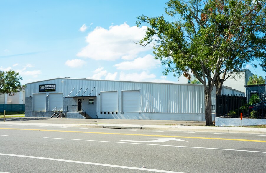 More Photos Of 5007 S Westshore Blvd, Tampa Warehouse For Sale