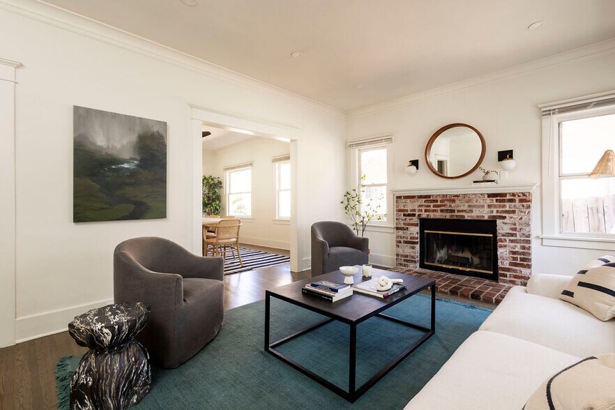 More Photos Of 1053 Hudson ave, Los Angeles Apartments For Sale