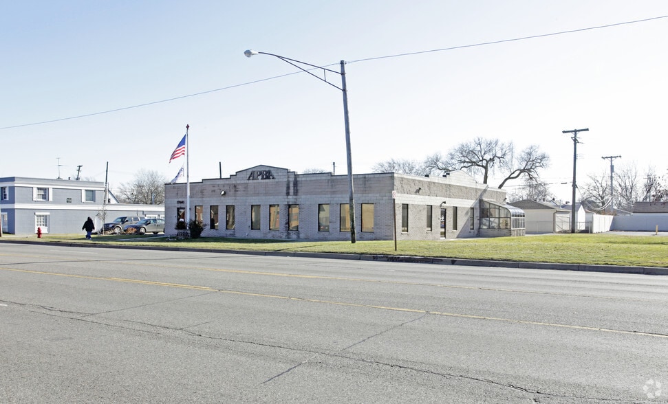 Primary Photo Of 17640 E 9 Mile Rd, Eastpointe Daycare Center For Sale