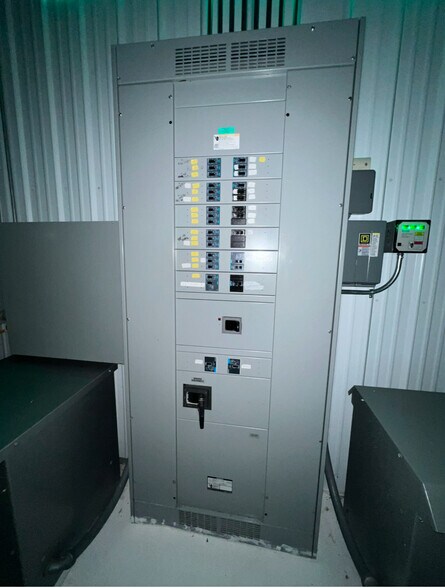 More Photos Of 3660 Patterson Rd, Bay City Specialty For Sale