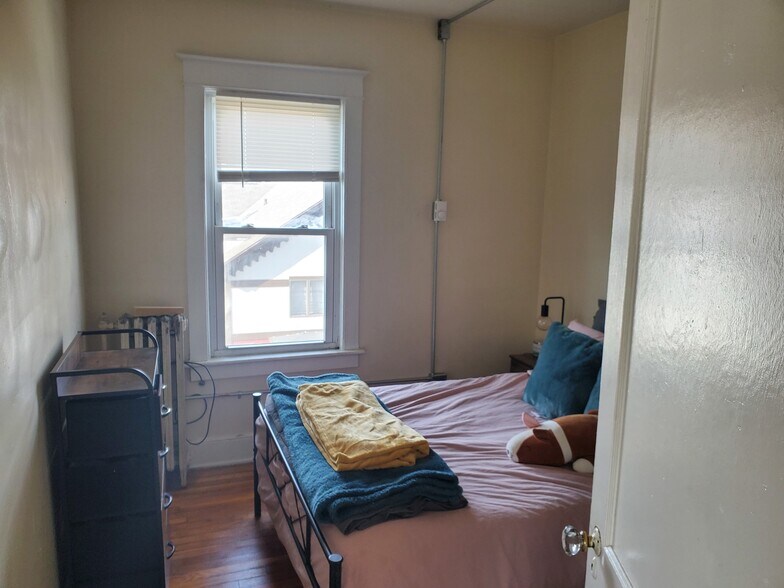 More Photos Of 327 Main St, Binghamton Apartments For Sale