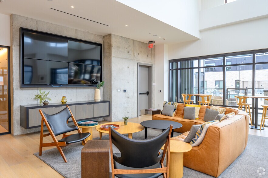 More Photos Of 1300 Yards Pl SE, Washington Apartments For Lease