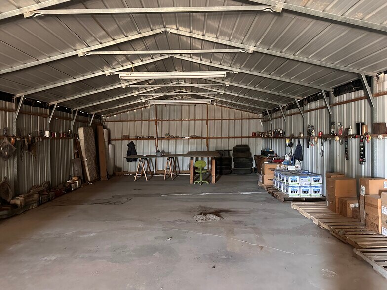 More Photos Of 1301 S County Rd W, Odessa Industrial For Lease