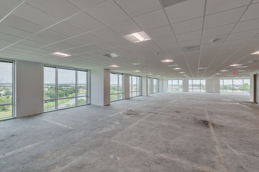 More Photos Of 5100 Tennyson Pky, Plano Unknown For Lease
